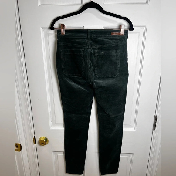 Green pilcro and letterpress high rise slim corduroy sz 26 excellent condition​ - Picture 6 of 6